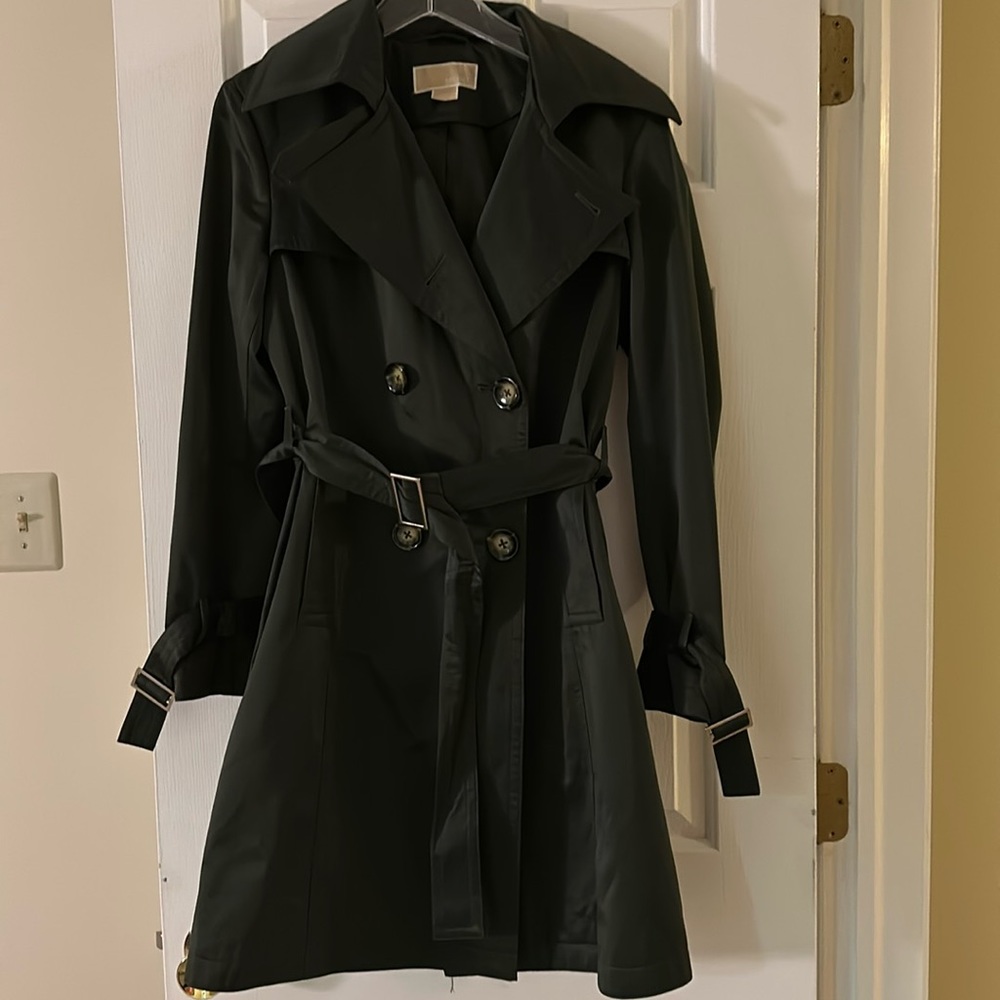 Gorgeous Michael Kors double breasted black coat